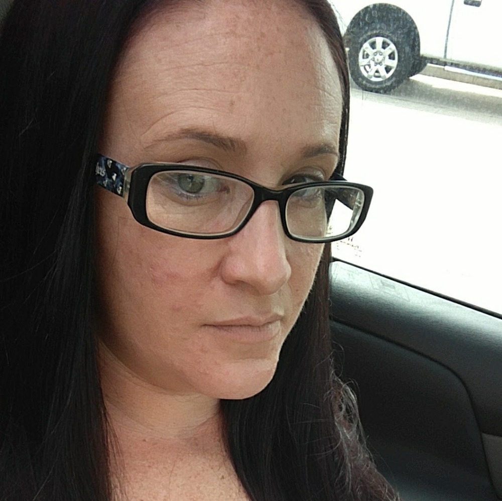 Meet your Posher, Kelli